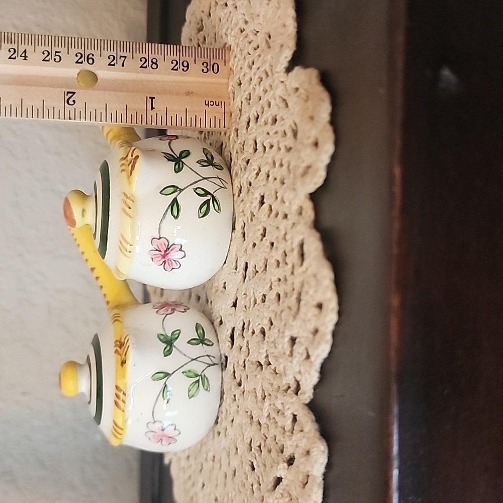 Vintage Saucepan Salt & Pepper Shaker Set Made in Japan - Picture 7 of 7